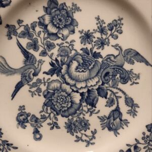 Set of 8 "Bristol" Crown Ducal bread plates.